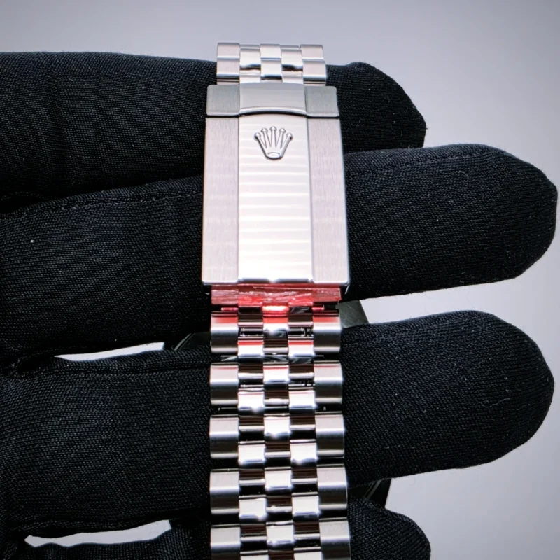 2025 Rolex Datejust 41 - Image 9